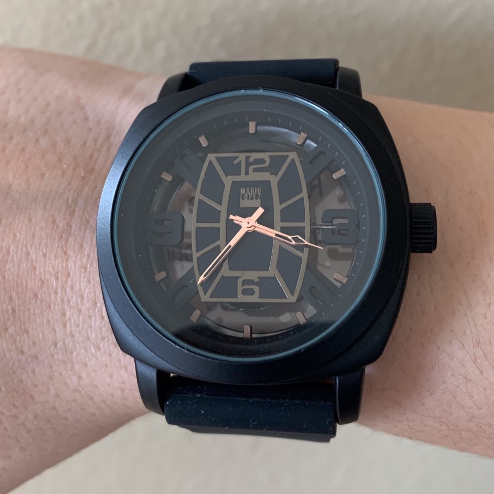 Mario Lopez Mens Watch